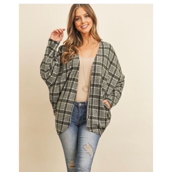 Riah Fashion Gray Open Plaid Cardigan with Pockets L - Picture 6 of 13